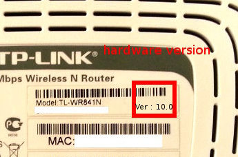  numéro de version « V10 » près du code barre sous l'appareil, exemple d'un TL-WR841N